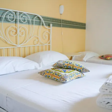 Bed & Breakfast Vibes Catánia