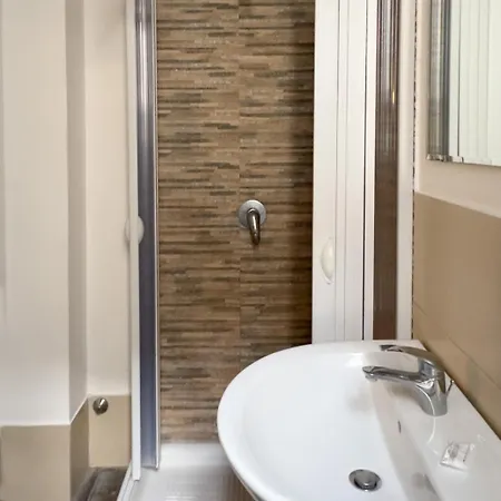 Bed & Breakfast Vibes