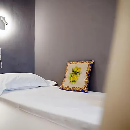 B&B Vibes 3*
